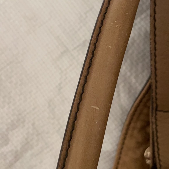 EXTREMELY RARE Burberry tan leather crossbody bag - Picture 16 of 16